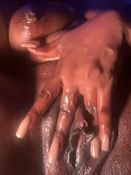 JuicyEve online show from 01-09-25, 10:52