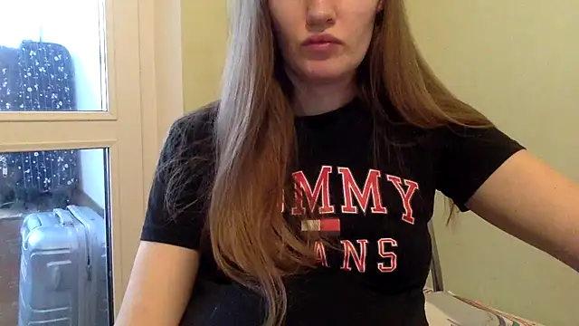 Snapshot of vanessa4you chatting on 01-30-25, 05:19 vanessa4you online show from 01-30-25, 05:19