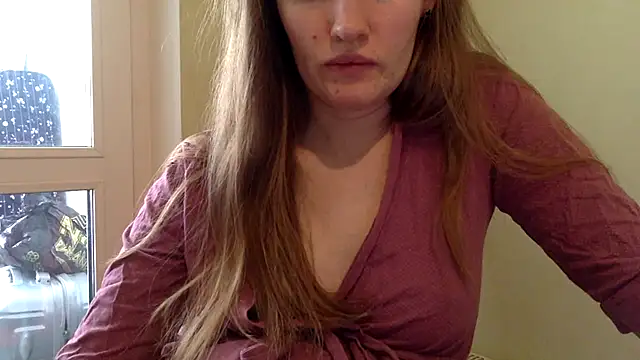 Snapshot of vanessa4you chatting on 02-14-25, 08:31 vanessa4you online show from 02-14-25, 08:31