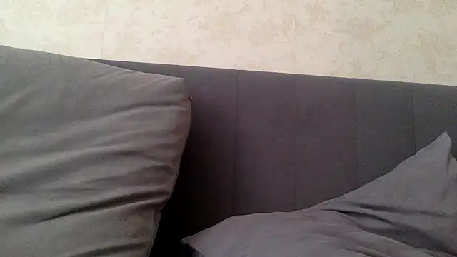 Snapshot of vanessa4you chatting on 03-06-25, 11:25 vanessa4you online show from 03-06-25, 11:25