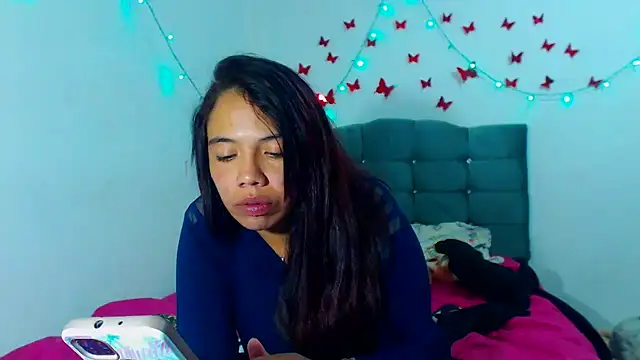 AmaraRoberts420 online show from 01-17-25, 02:50