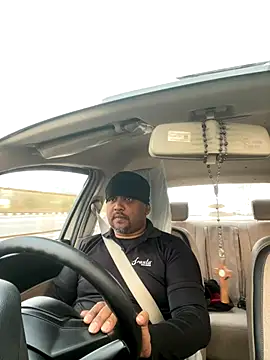 Dick 6inches online show from 11-11-25, 01:38