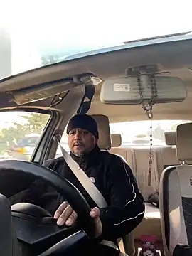 Dick 6inches online show from 02-05-26, 04:39