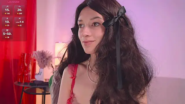 VivianLy  online show from 07-01-26, 08:38