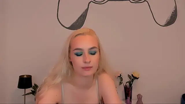 OliviaKisss online show from 09-11-25, 08:42