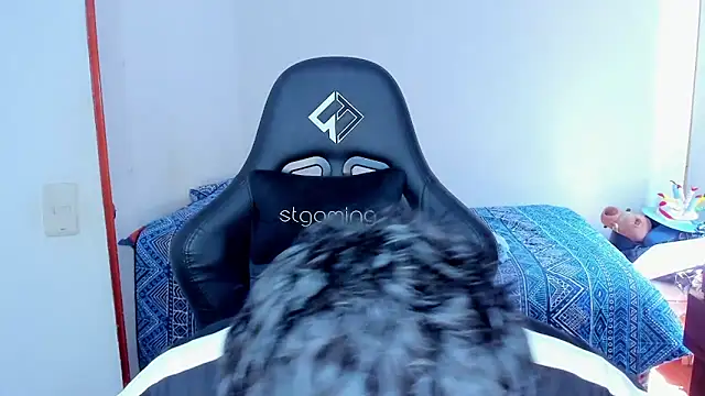 Snapshot of Tommy_Bred chatting on 03-15-26, 06:03 Tommy Bred online show from 03-15-26, 06:03