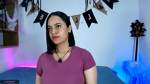 VICTORIABLACK xh online show from 10-12-25, 11:09