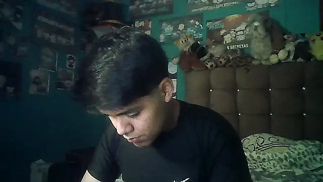 Valesh20 online show from 12-22-25, 03:14