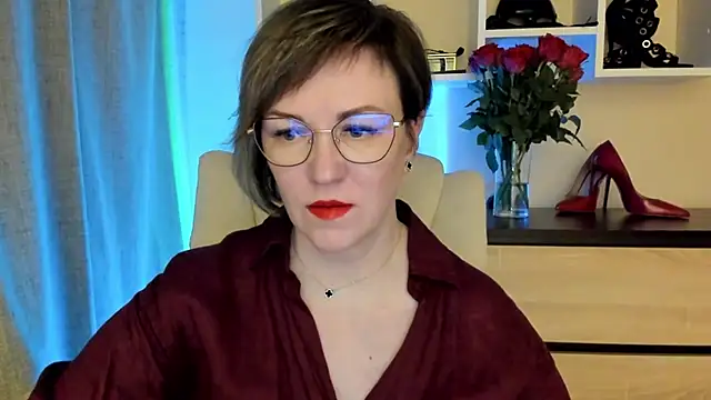 Snapshot of feliziaDesire chatting on 03-24-26, 04:34 feliziaDesire online show from 03-24-26, 04:34