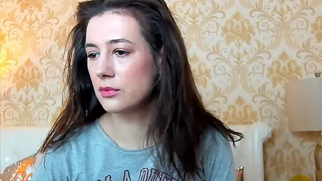 Snapshot of JuliaHunts chatting on 04-02-26, 04:10 JuliaHunts online show from 04-02-26, 04:10