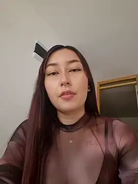 ariel35 online show from 05-17-26, 06:48