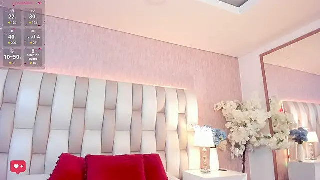 Rebeca jones online show from 02-13-25, 01:15