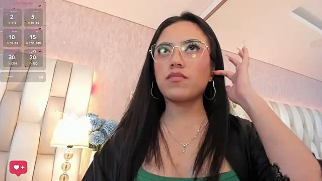 Rebeca jones online show from 02-13-25, 04:17