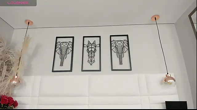 Rebeca jones online show from 09-29-25, 12:21