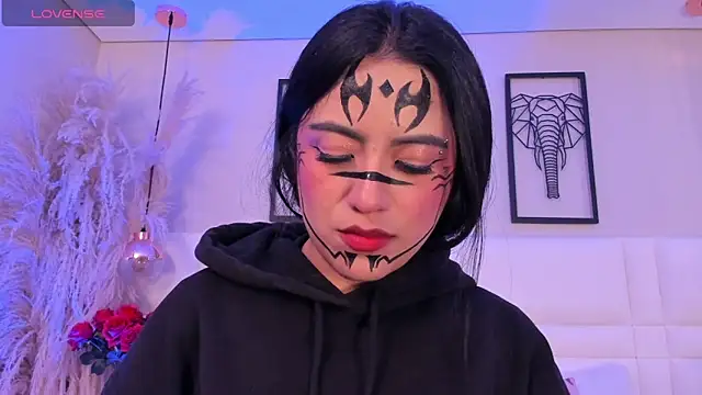 Rebeca jones online show from 10-23-25, 01:10