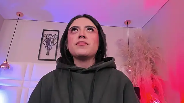 Rebeca jones online show from 12-03-25, 12:14