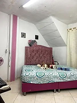 Rossestoner online show from 02-08-26, 03:43