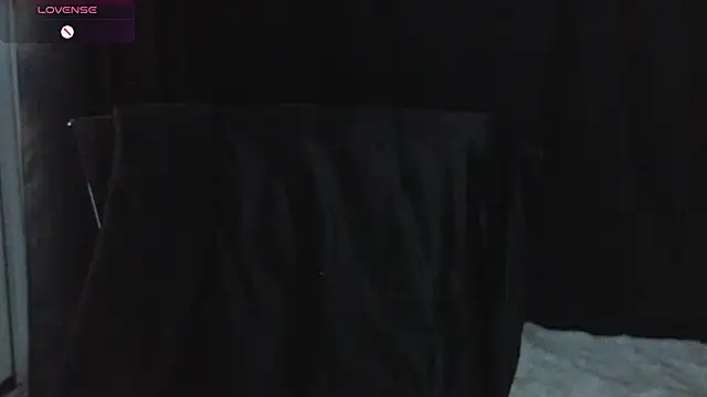 Mia G0ld online show from 04-29-26, 07:20