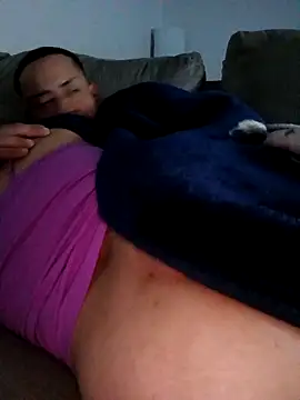 Snapshot of hungpenis210 chatting on 03-15-26, 08:20 hungpenis210 online show from 03-15-26, 08:20