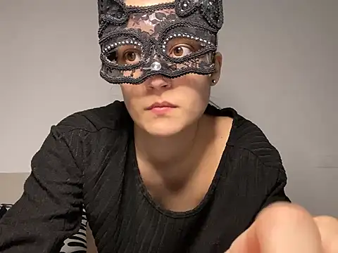 M0Namour98 online show from 02-19-25, 03:16