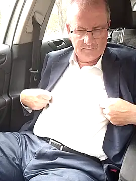 stiffandlubedxh online show from 03-06-25, 01:58