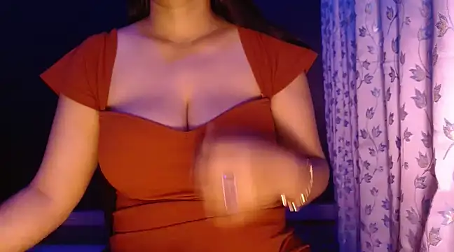 Snapshot of janifer001 chatting on 02-24-25, 01:35 janifer001 online show from 02-24-25, 01:35