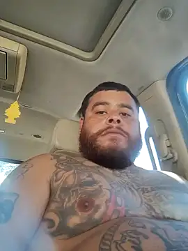 Martinez7233 online show from 10-31-25, 06:42