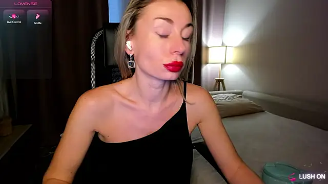 DannaEvan online show from 02-14-26, 11:40