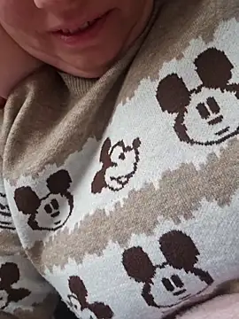 Snapshot of Pitufina_love chatting on 02-07-26, 10:41 Pitufina love online show from 02-07-26, 10:41