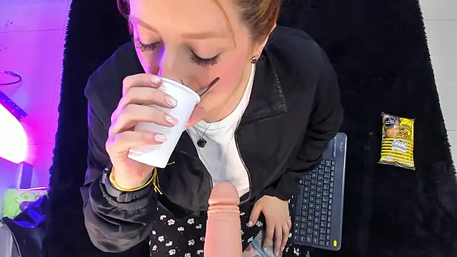 JulietaAlves online show from 01-08-26, 11:23