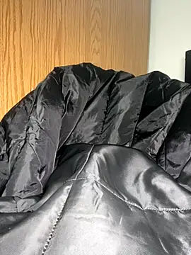 Snapshot of BustiBunny69 chatting on 10-20-25, 02:45 BustiBunny69 online show from 10-20-25, 02:45