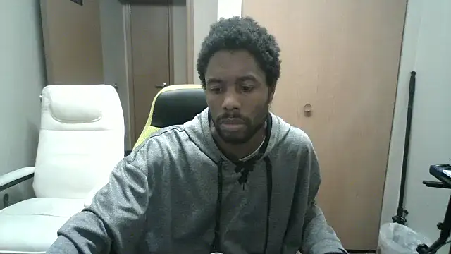 Kim and Dee online show from 03-03-26, 09:37