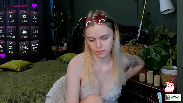 Snapshot of lady_bellaa chatting on 12-13-24, 10:41 lady bellaa online show from 12-13-24, 10:41