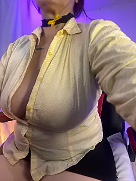 Snapshot of lonely_shewolf chatting on 03-07-25, 09:27 lonely shewolf online show from 03-07-25, 09:27