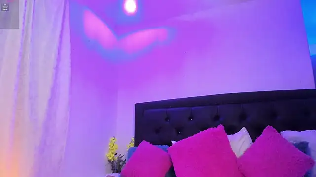 Snapshot of lonely_shewolf chatting on 03-08-25, 07:09 lonely shewolf online show from 03-08-25, 07:09