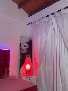 Snapshot of lonely_shewolf chatting on 10-15-25, 03:34 lonely shewolf online show from 10-15-25, 03:34