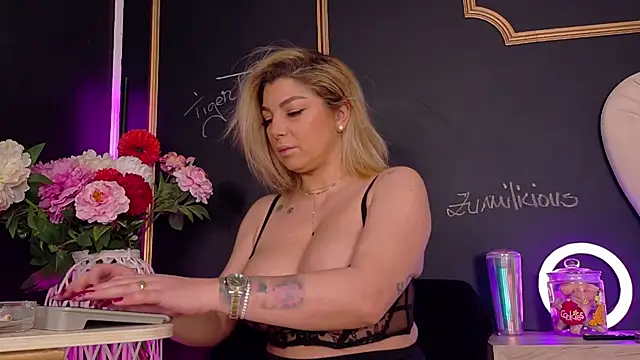 DeeaDiamondd online show from 01-09-26, 08:21