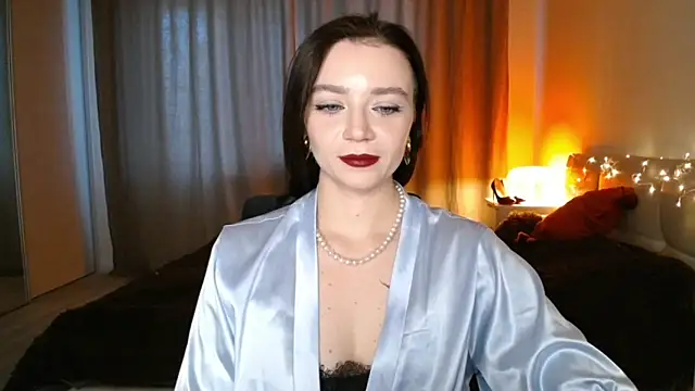 Snapshot of Shadow_Passion chatting on 12-06-24, 08:05 Shadow Passion online show from 12-06-24, 08:05