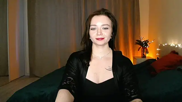 Snapshot of Shadow_Passion chatting on 01-03-25, 10:52 Shadow Passion online show from 01-03-25, 10:52