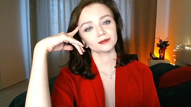 Snapshot of Shadow_Passion chatting on 01-07-25, 07:42 Shadow Passion online show from 01-07-25, 07:42
