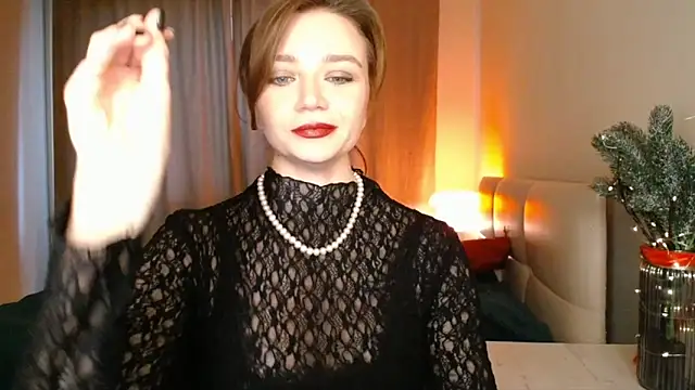 Shadow Passion online show from 12-18-25, 07:14