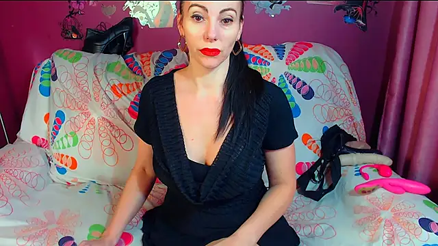 Snapshot of milflovelyxxx chatting on 02-10-26, 07:23 milflovelyxxx online show from 02-10-26, 07:23