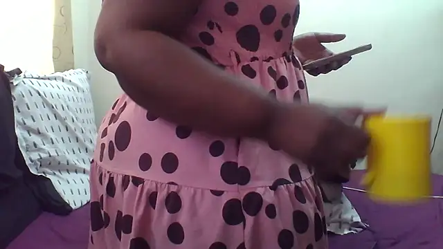 AddictiveAssCurves online show from 10-02-25, 10:00