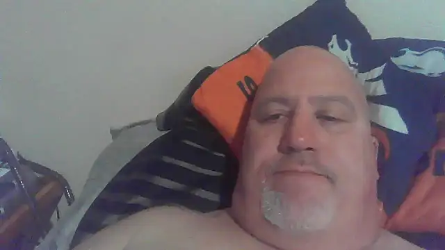 Bigbear0563 online show from 12-25-24, 09:54