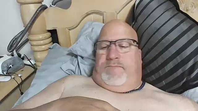 Bigbear0563 online show from 10-29-25, 04:20