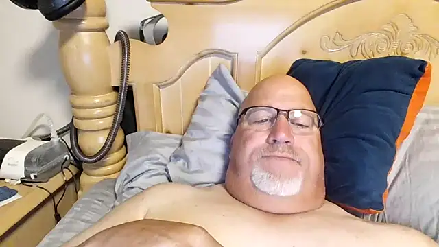 Snapshot of Bigbear0563 chatting on 06-23-26, 04:49 Bigbear0563 online show from 06-23-26, 04:49