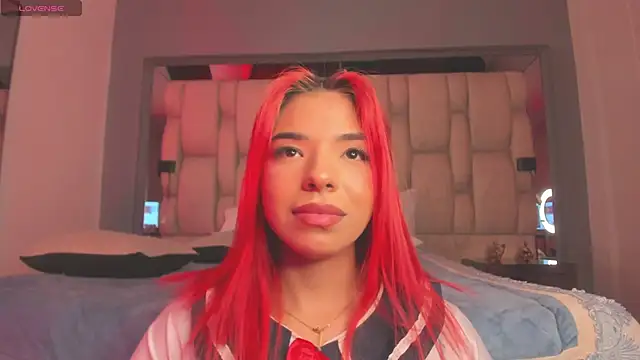 Emmily Savage online show from 02-15-25, 07:49