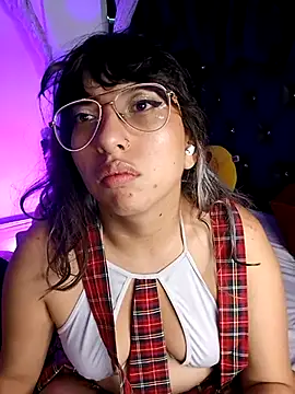 Piafisher1 online show from 03-15-25, 01:07