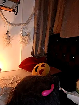 Piafisher1 online show from 10-06-25, 11:29