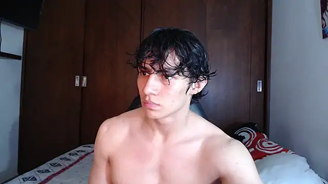 aresholland online show from 02-21-25, 02:39